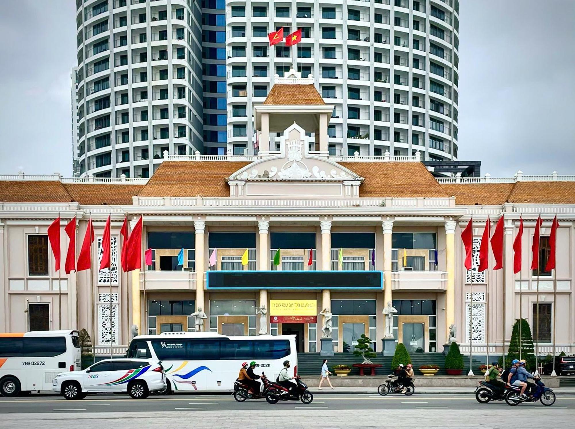 Nhi Phi Hotel Nha Trang Esterno foto