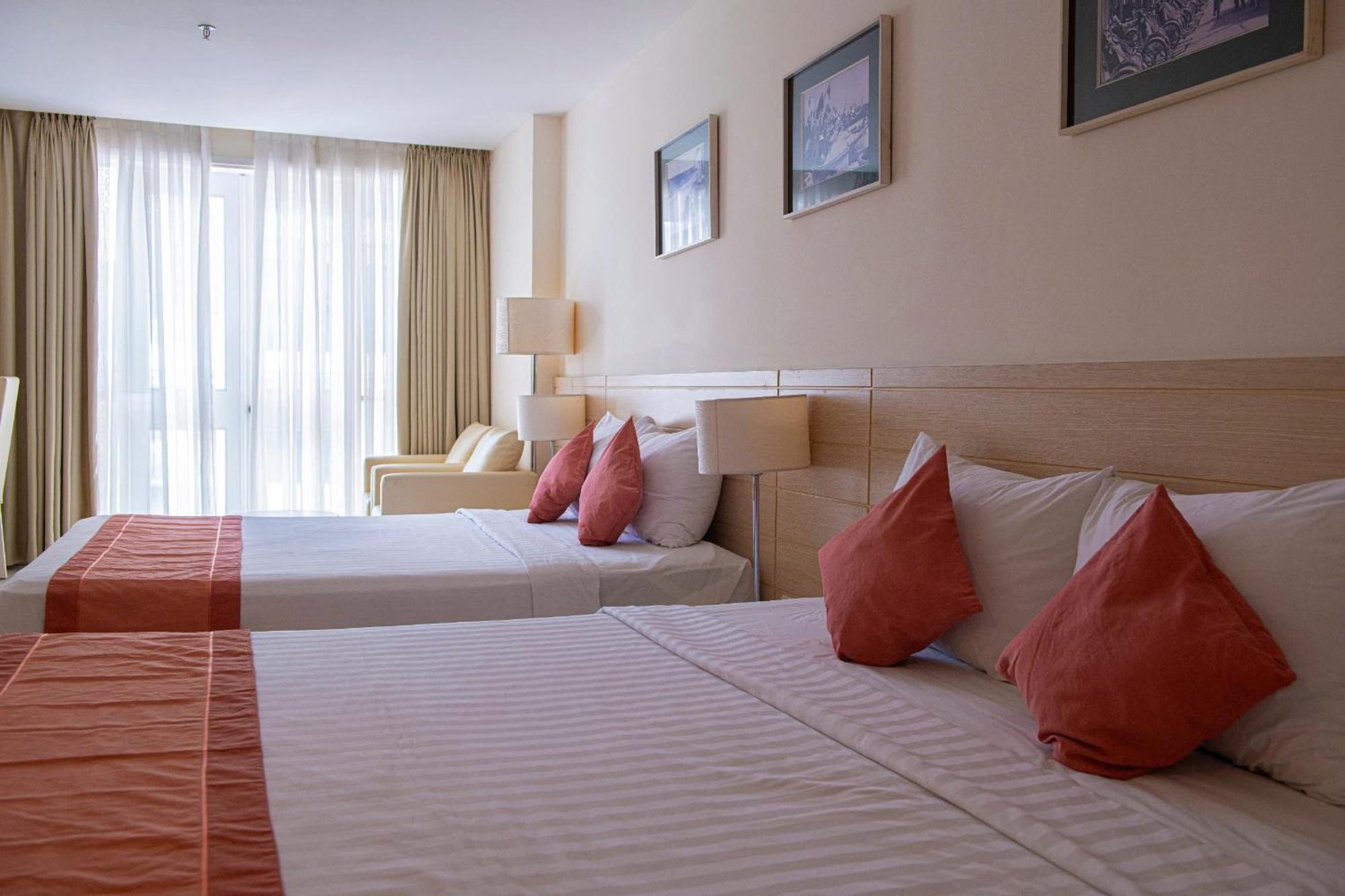 Nhi Phi Hotel Nha Trang Esterno foto