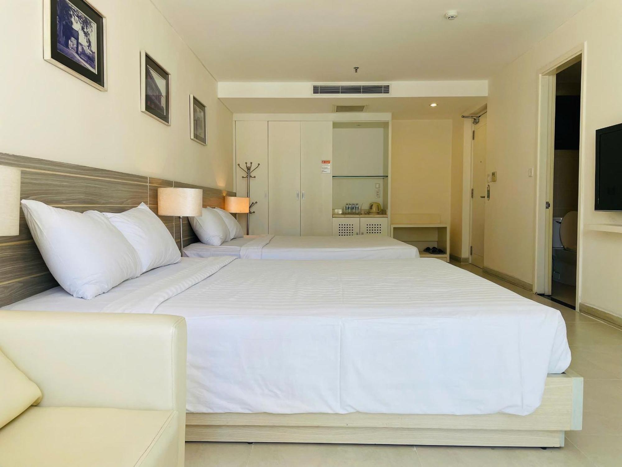 Nhi Phi Hotel Nha Trang Esterno foto