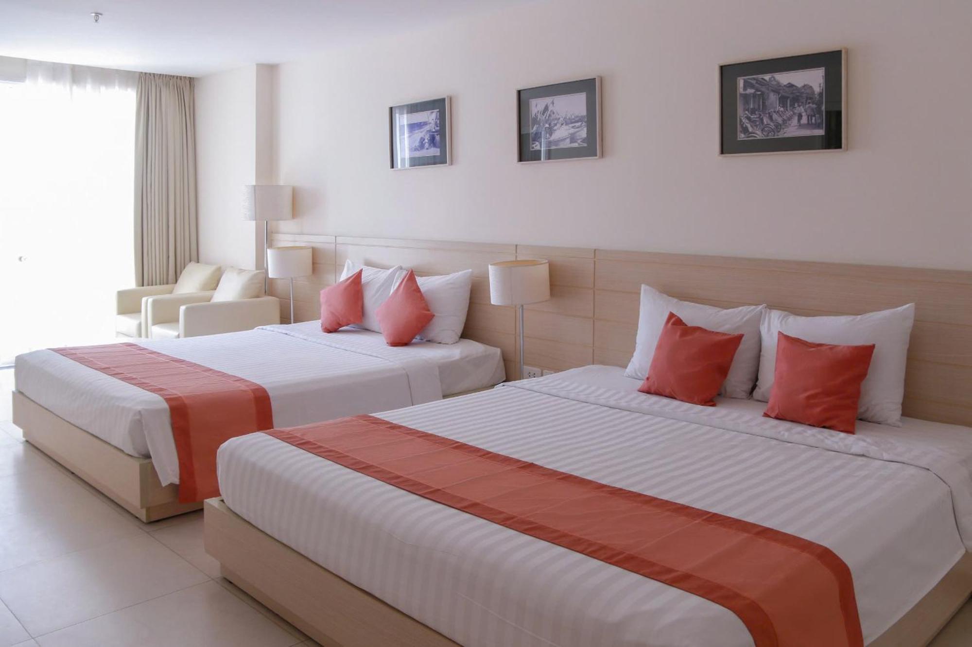 Nhi Phi Hotel Nha Trang Esterno foto
