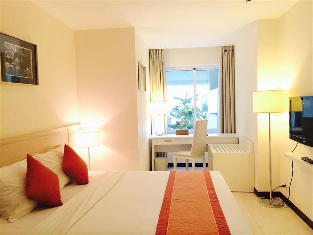 Nhi Phi Hotel Nha Trang Esterno foto
